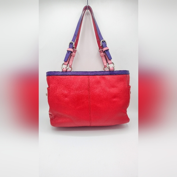 Coach East West Gallery Pleated Leather shoulder bag w/ Lips & Ru Paul charms - Picture 4 of 17